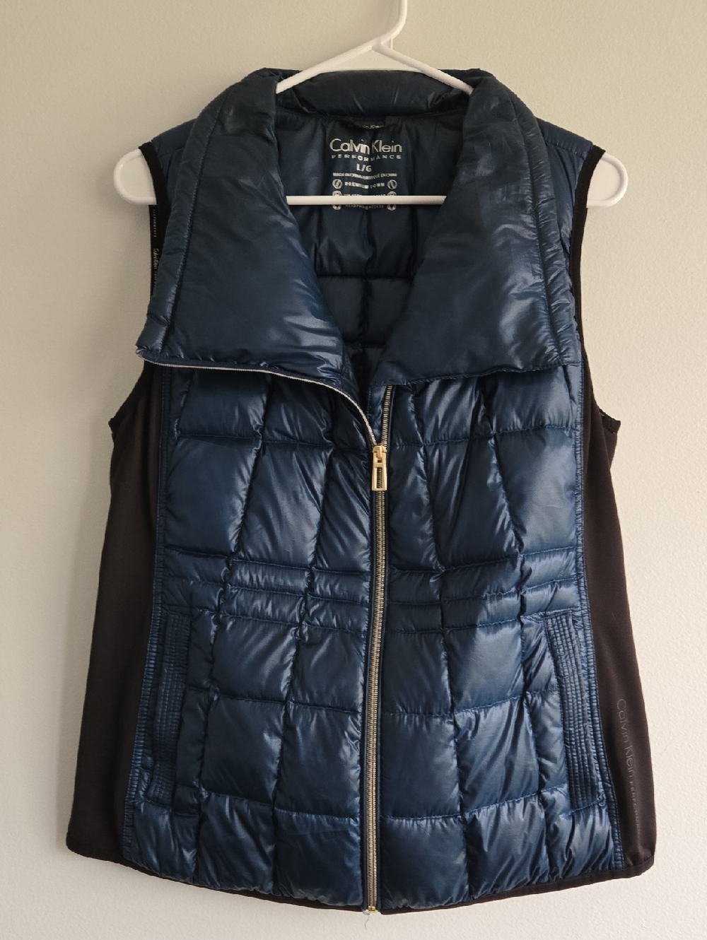 Calvin Klein Women's Navy Quilted Puffer Vest